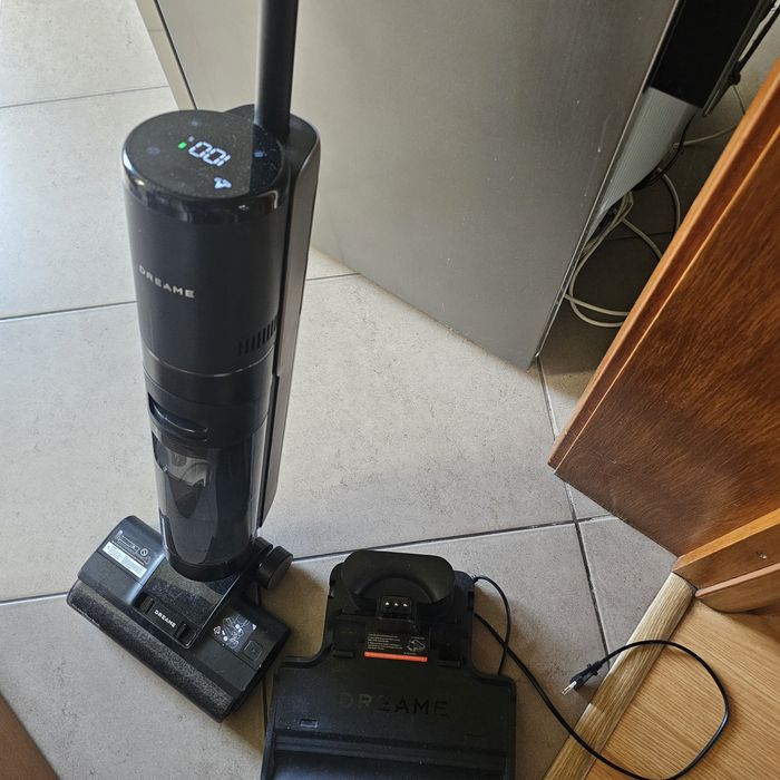 Aspirator umed /uscat  Dreame H12 Pro model HHR25A (pentru piese)dyson