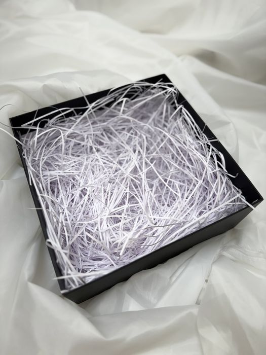 Подарочная коробка в наличии для 14-января