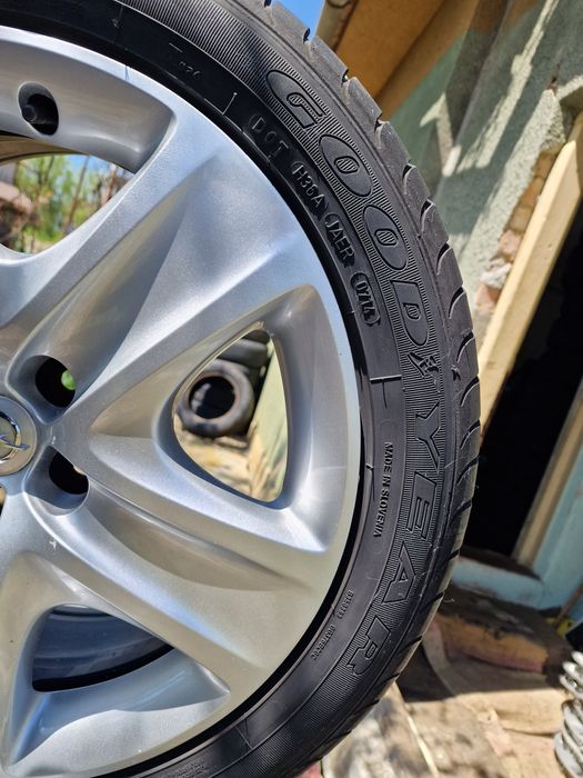 215 50 R 17 jante tabla cu cauciucuri de vara 5 x 115 Opel Astra J