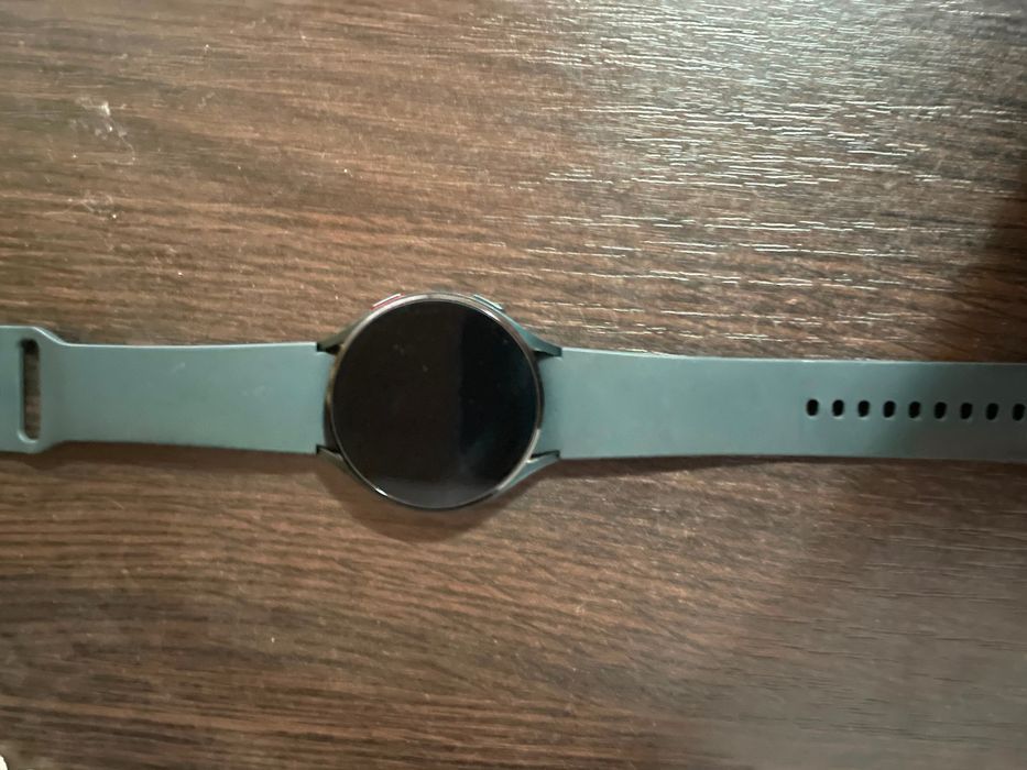 Ceas Samsung Watch 4