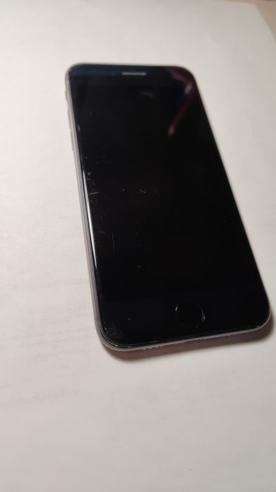продам iphone se2022