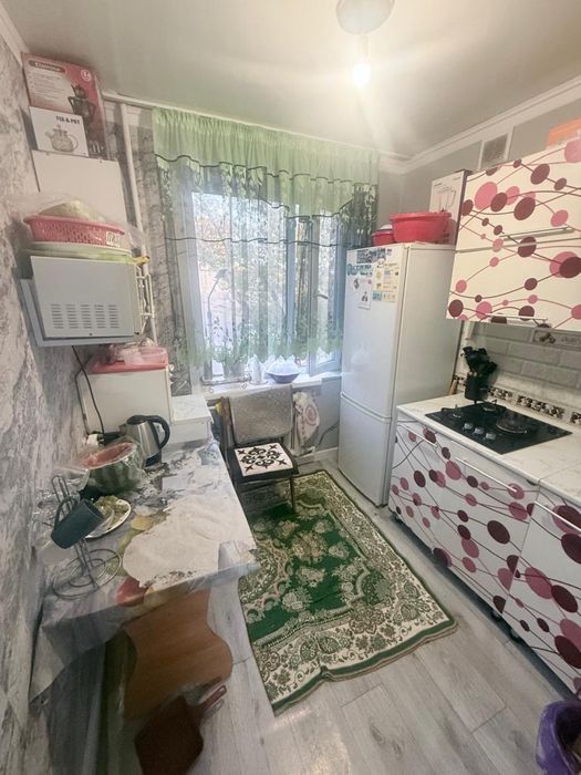 Продаётся 3х-комн.кв на 4а кввртале