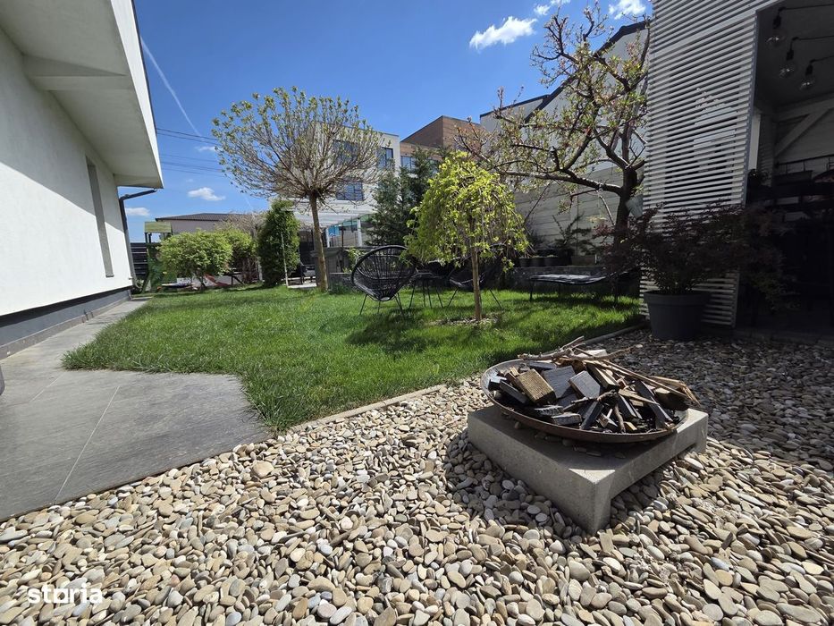 Casă modernă de vânzare în Tunari – Jacuzzi | Foisor | Panouri fotovol