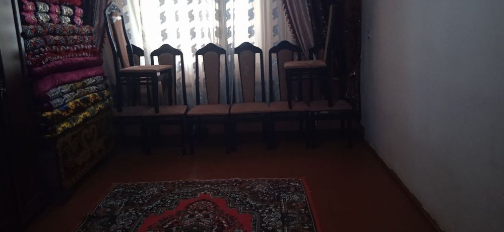 Stochni 2xonali uy sotiladi mabillari bn birga