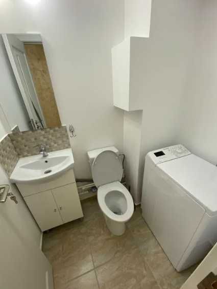 Дава се под наем Двустаен апартамент в Пловдив, Център - 65 кв.м за 341.7 € - Снимка #1