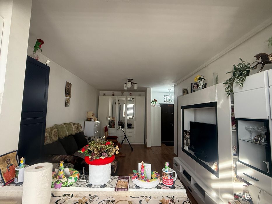 Inchiriez apartament Bragadiru
