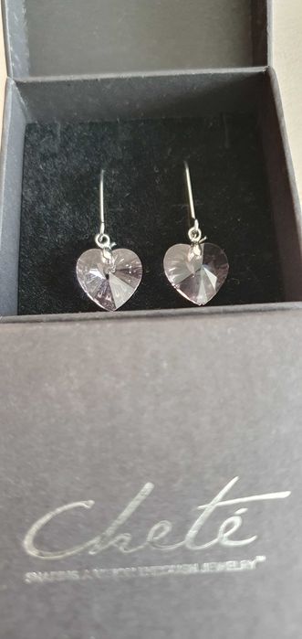 Cercei culoare auriu cu cristale în formă de inimă