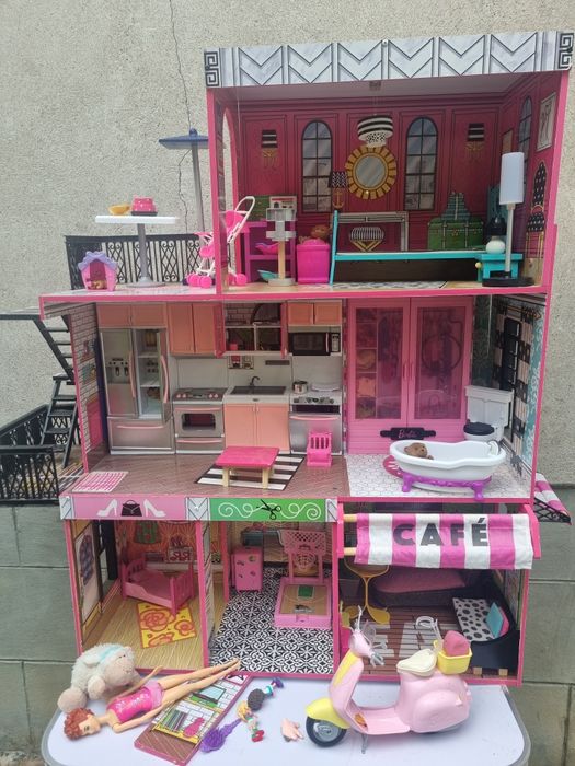 ПРОМОЦИЯ: 250 лева! Триетажна дървена къща за кукли Барби/ Barbie Ki