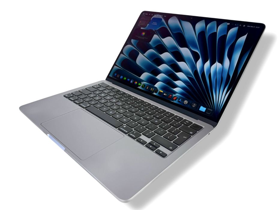 Apple MacBook Air 13 M2 8RAM 256GB Gray 100% Battery! Гаранция!