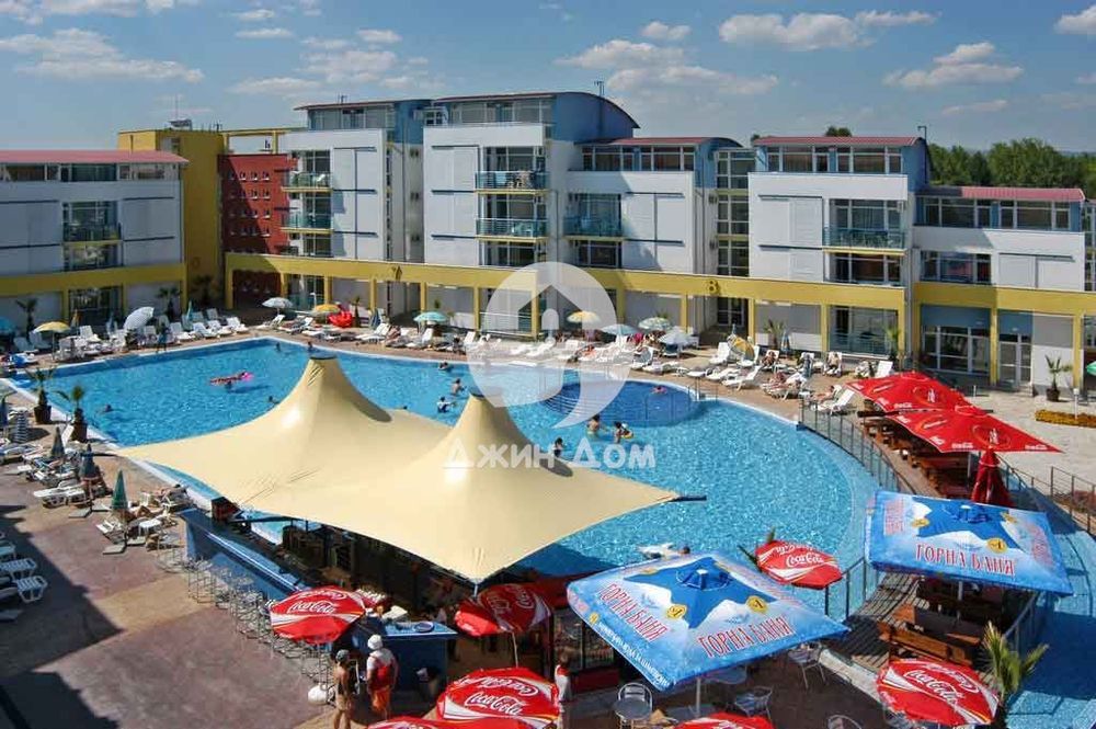 Продава се Тристаен апартамент в к.к. Слънчев бряг - 93 кв.м за 947 €/кв.м - Снимка #11