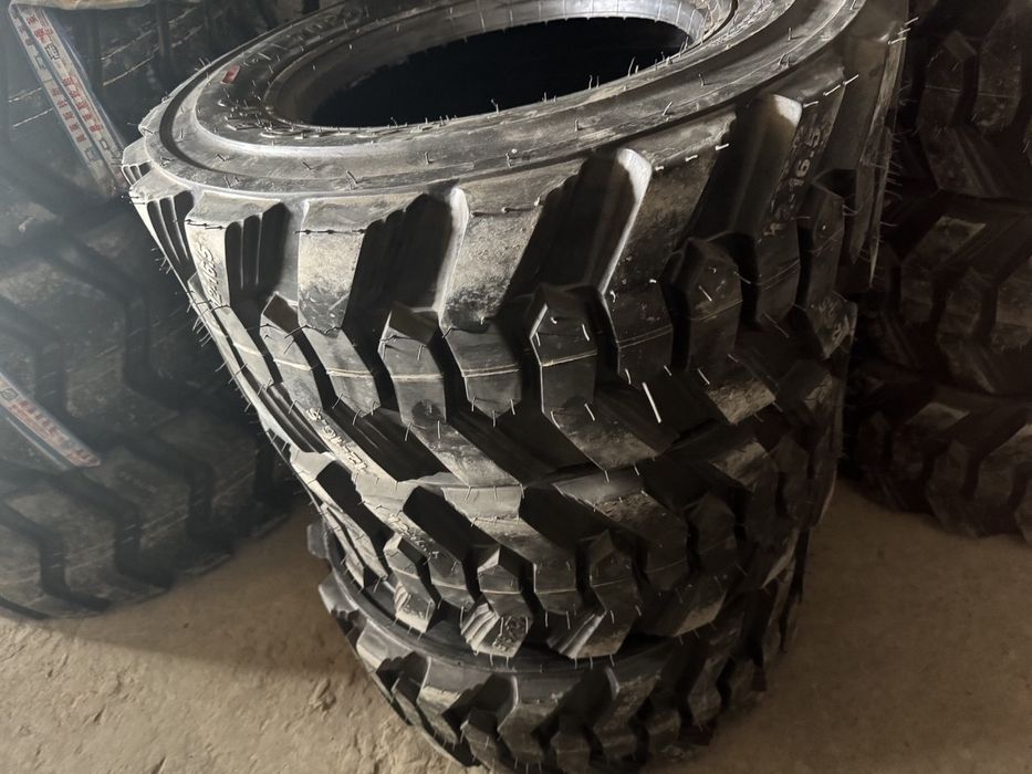 Автошина 12-16.5 экскаватор , погрузчик 10-16.5