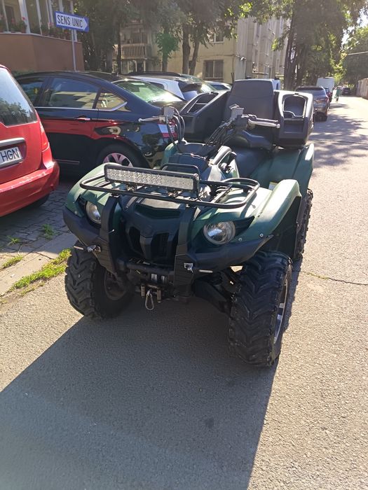 Vând Yamaha grizzly