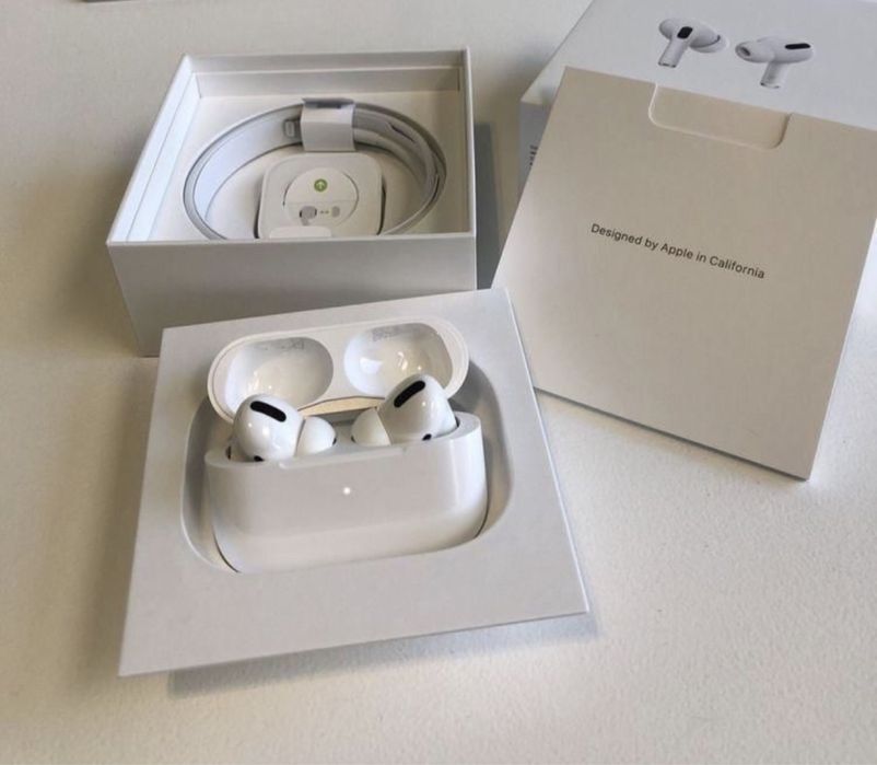 Наушники AirPodsPro