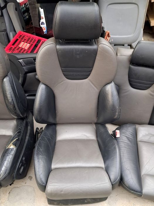 Vand  scaune a6 c5 recaro
