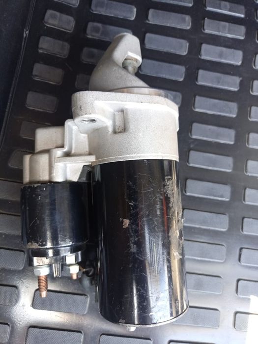 Новый стартер на Ауди 2.6