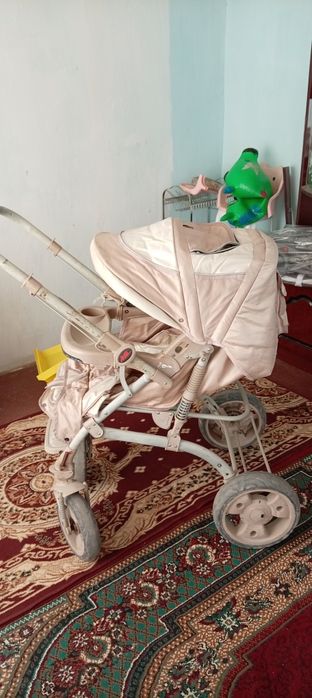 Коляска Бу сотилади