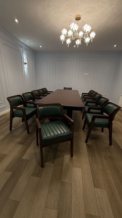 Кухиний стол стул