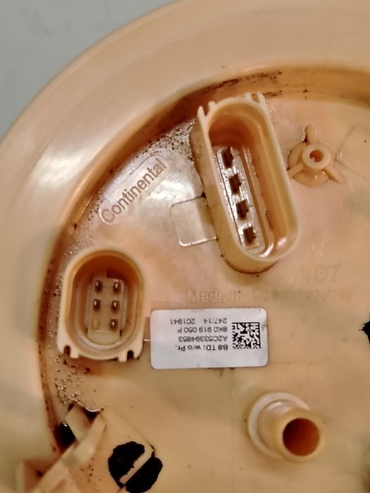 Pompa motorina rezervor litrometru A4 B8 CNH CNHA 4x4 Quattro