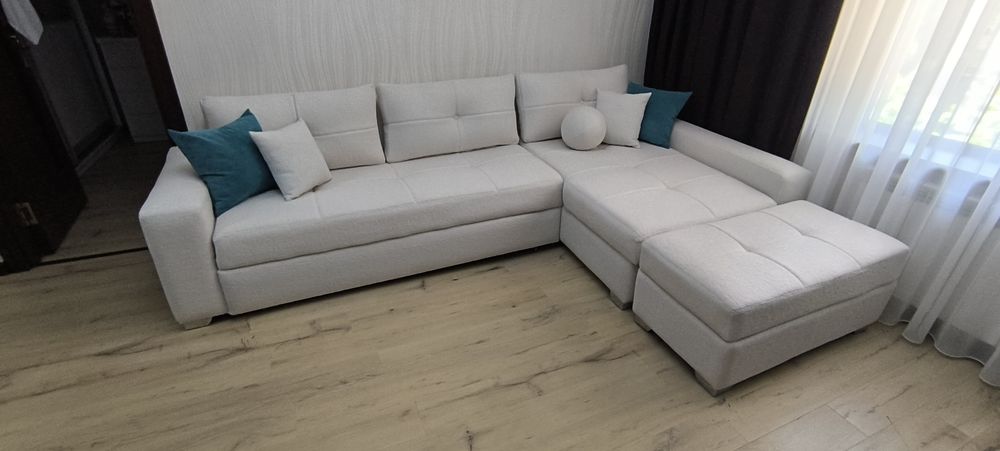 А у нас качественная рестоврация мягкой мебели смена дизайна изготовле