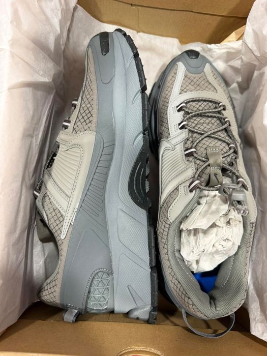 Nike zoom vomero roam reflt. Различни номера.