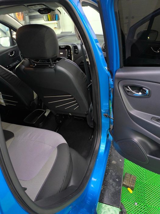 De vanzare merita vazuta.