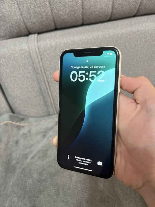 Продам айфон 11 iphone