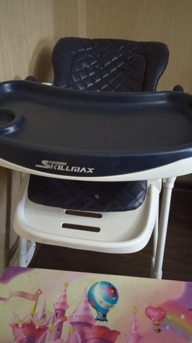 Продадим кресло для кормления.,люлька