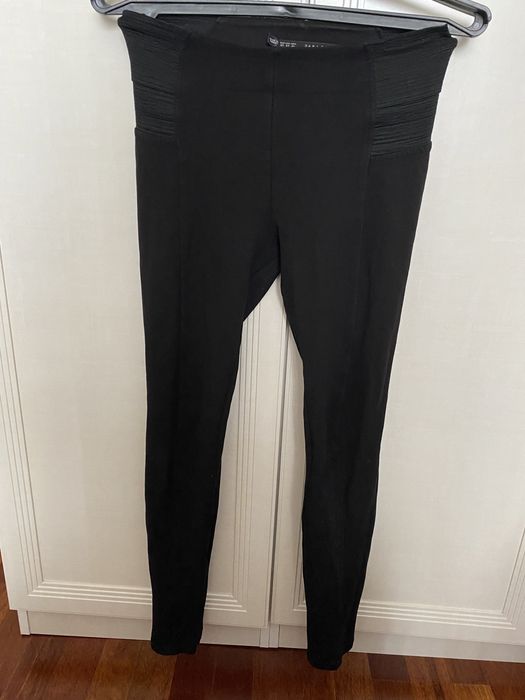 Продам вещи на девочку размер 44