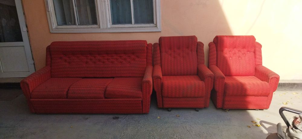 Продам тройку диван кровать