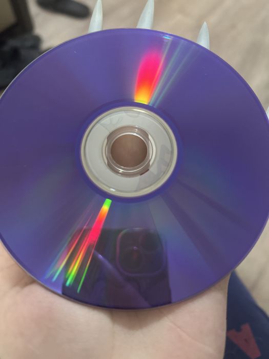 продам б/у диск реймен (rayman] на XBOX 360