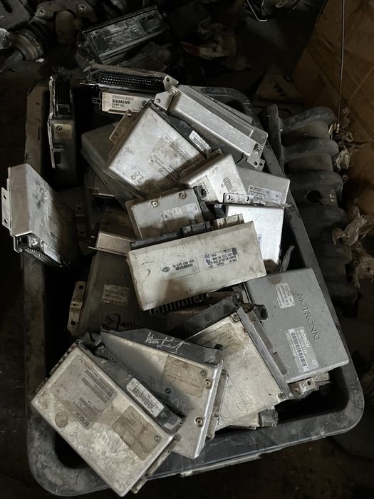 Бмв комьютер е39 е34 х5 е38