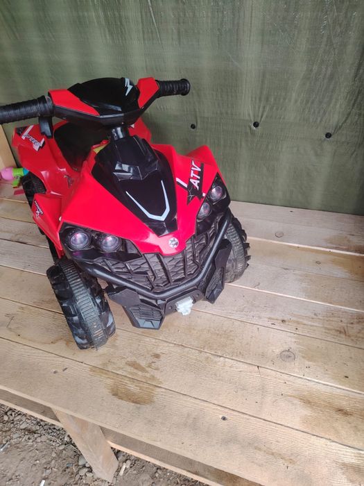 Atv electric pentru copii
