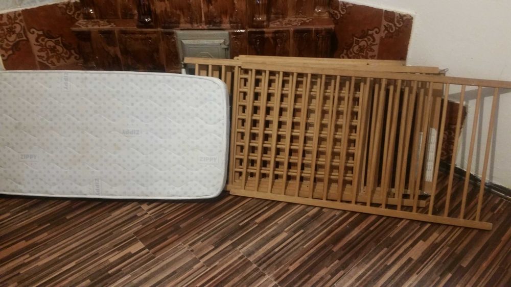 Patut de bebeluș A fost al băiețelului meu este in stare buna