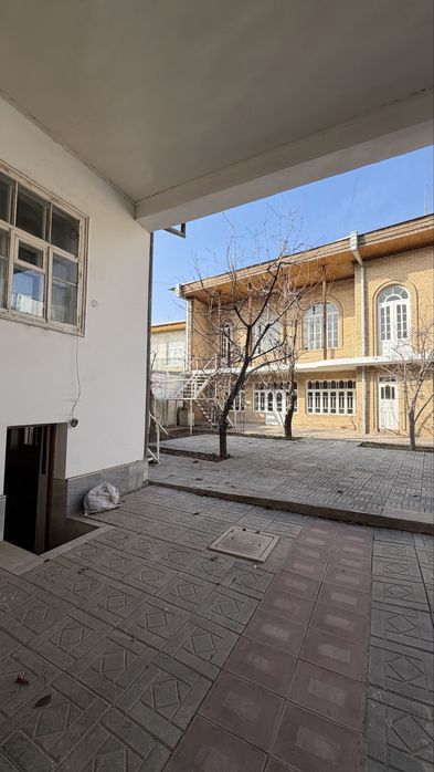 2 etaj lik 7 sotk xovli