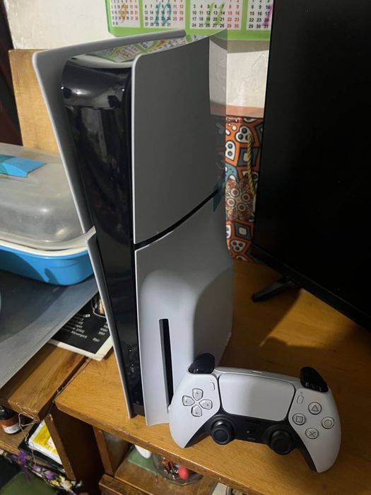 Продам ps5 slim