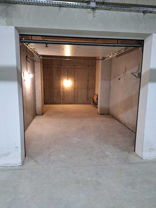 Дава се под наем Двустаен апартамент в София, Връбница 2 - 65 кв.м за 400 € - Снимка #11