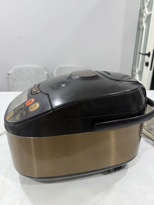 Продам мультиварку Tefal