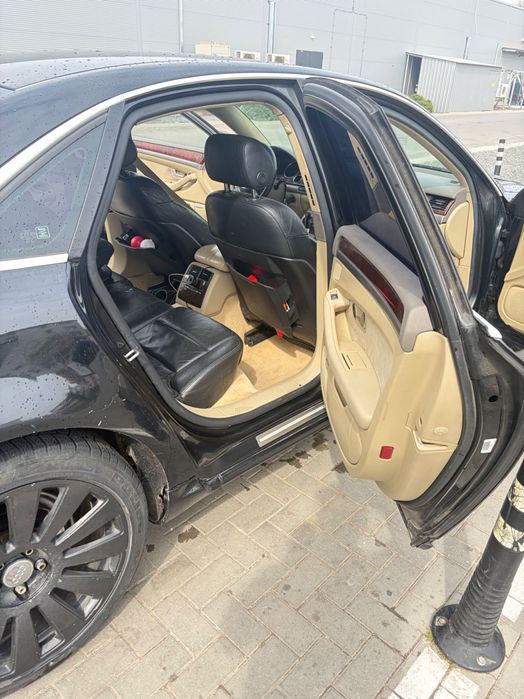 Vand Audi A8 D3 233cp 3.0l disel 2008