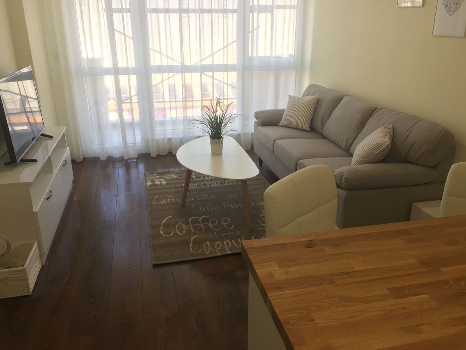 Дава се под наем Двустаен апартамент в Пловдив, Сточна гара - 69 кв.м за 648.21 € - Снимка #3