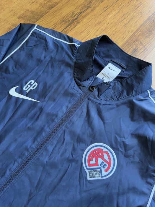 Футболна ветровка Nike