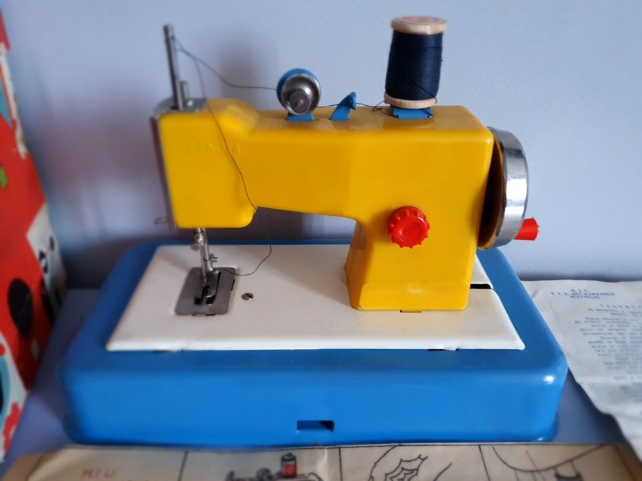 Jucarie veche romaneasca Metaloglobus