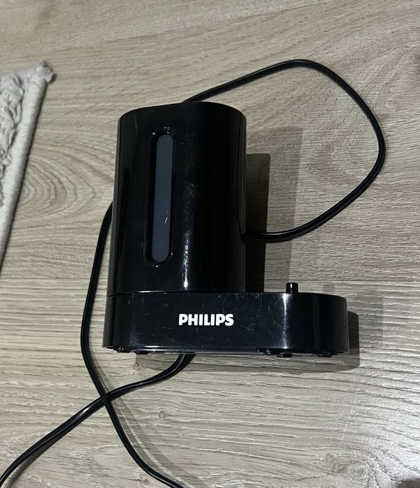 UV стерилизатор за четка за зъби + зарядно Philips