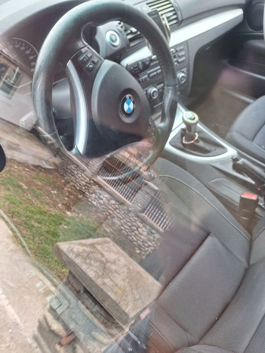 De vanzare bmw seria 1 fab 2010 e5 propietar in acte fiscal la cumpara