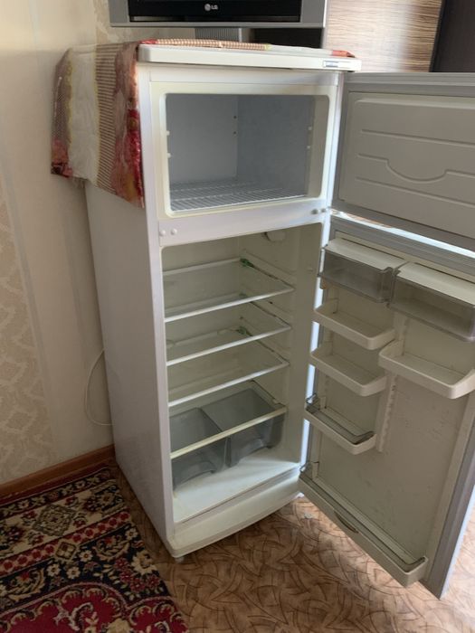 Продам холодильник