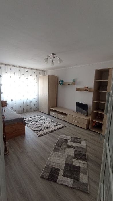 Chirie apartament 2 camere