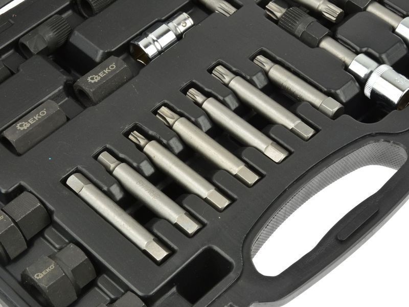 Инструменти за обслужване на алтернатори 24 бр.