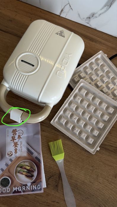 Вафельница сендвичница 2/1