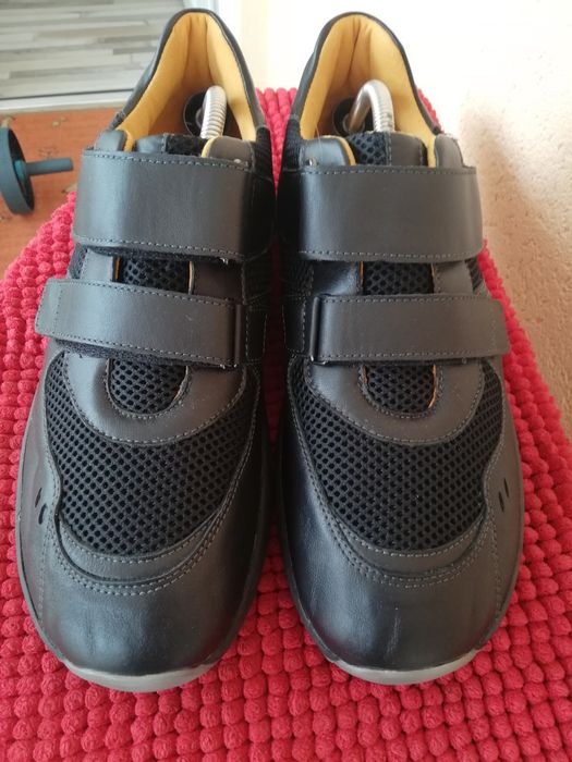 Pantofi noi piele naturala nr 44 Lucro bărbati