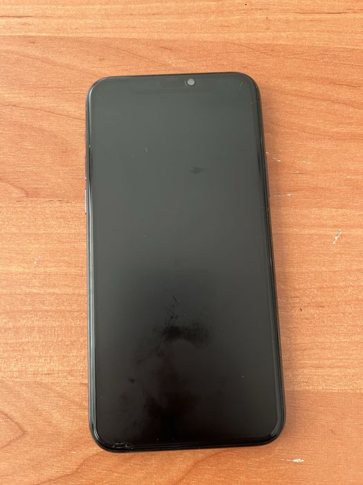 Продам айфон 11про