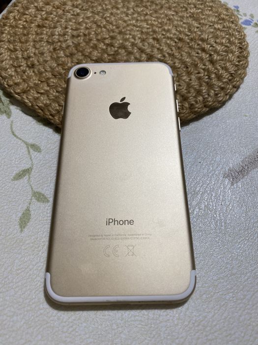 Iphone 7, 32GB , Gold